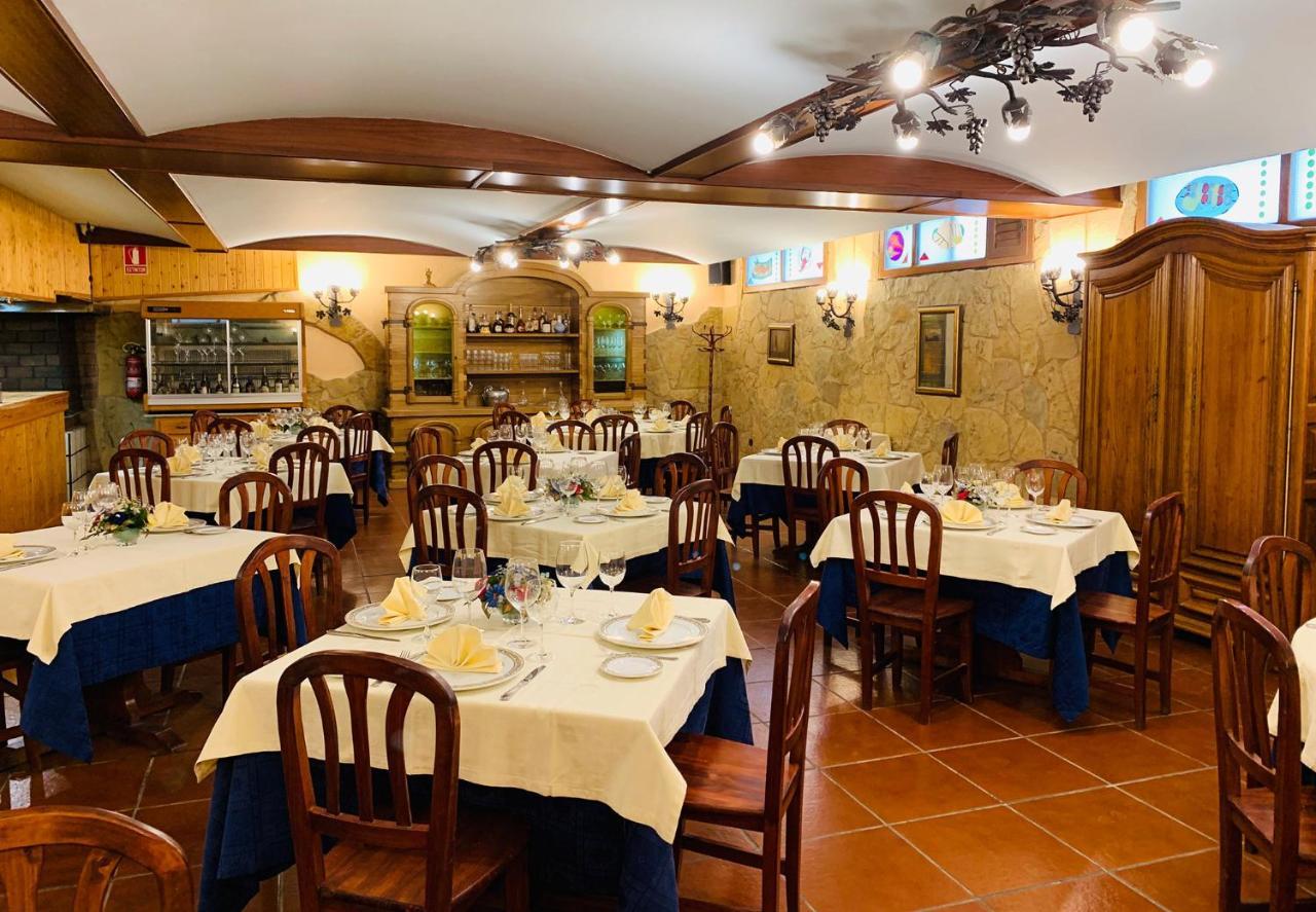 Hostal El Sequero Agoncillo Exteriör bild