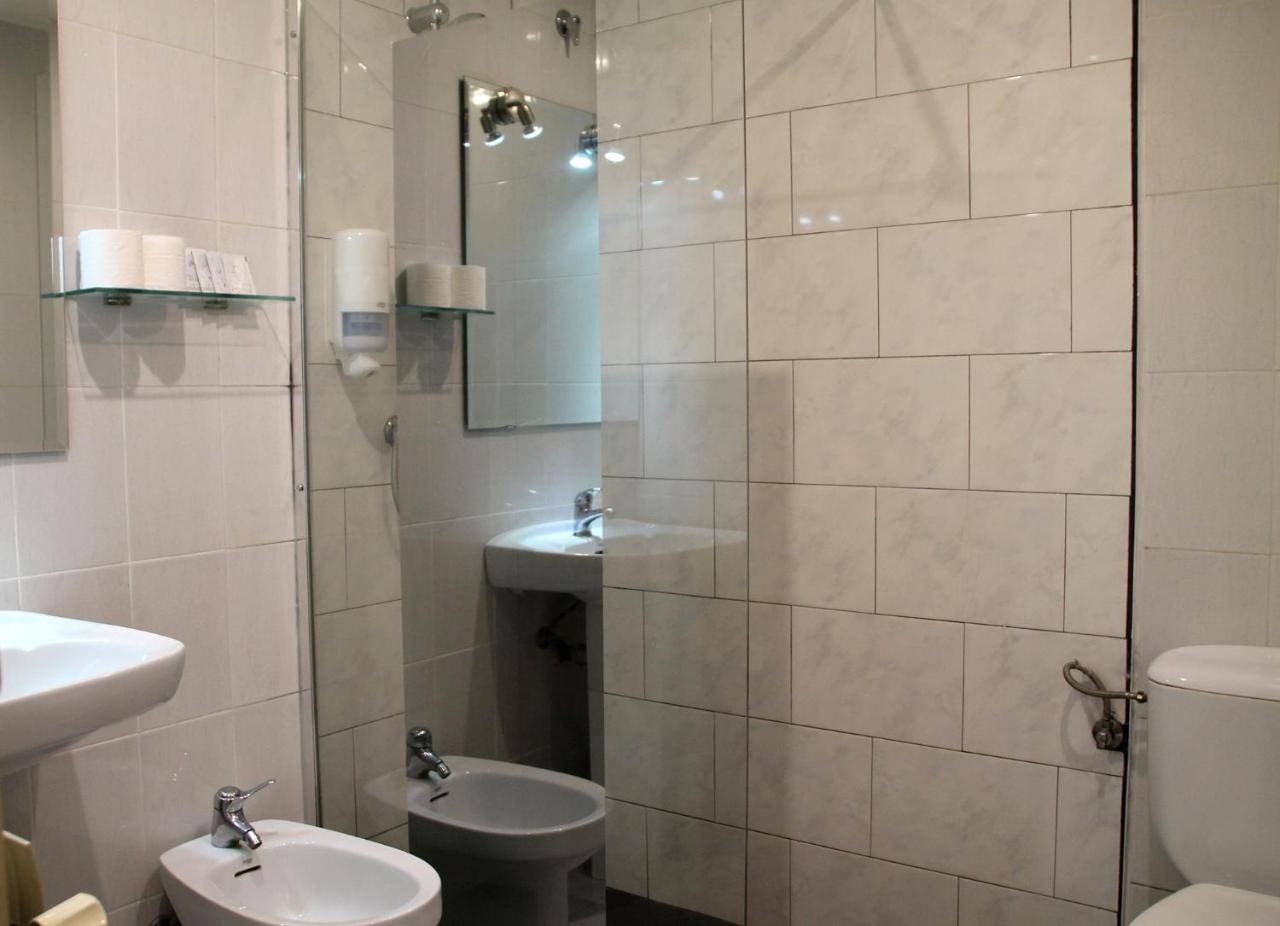 Hostal El Sequero Agoncillo Exteriör bild