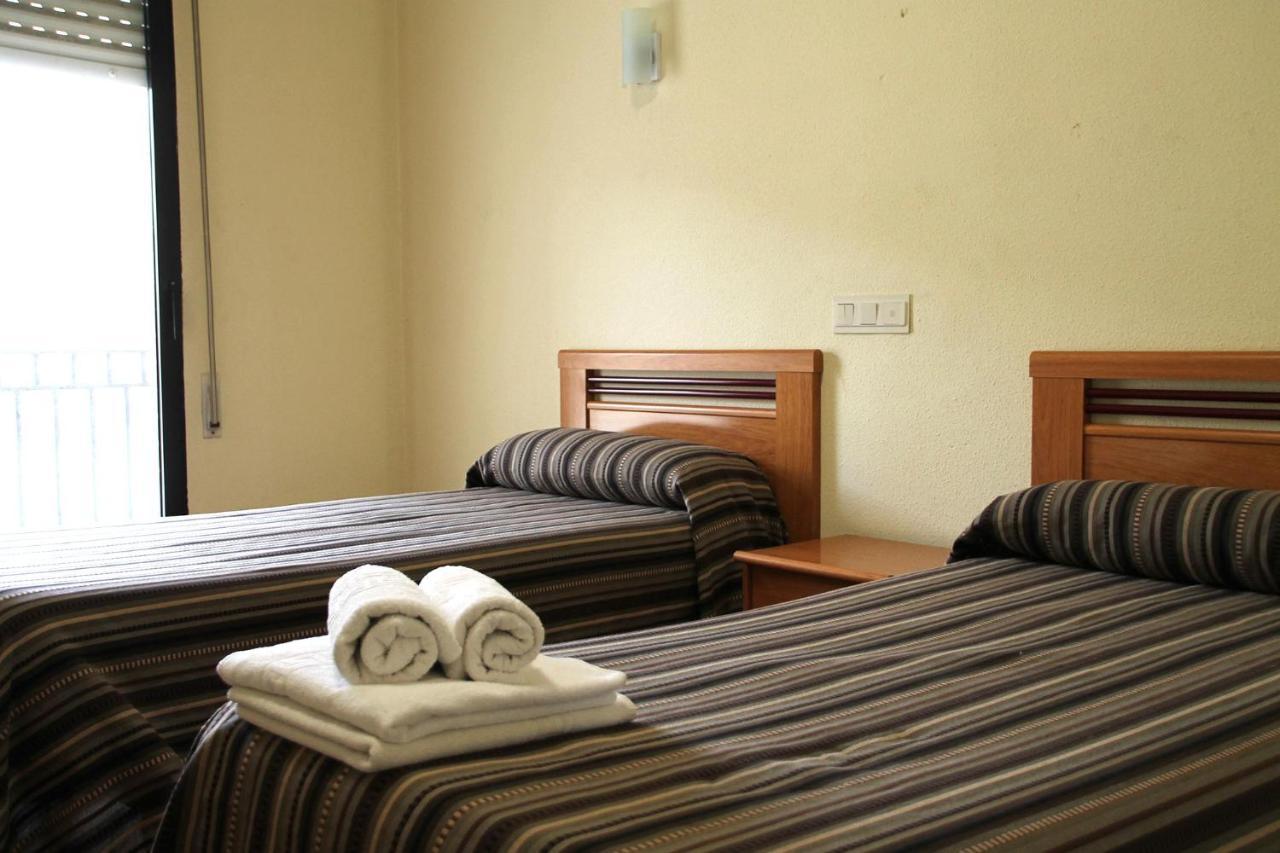 Hostal El Sequero Agoncillo Exteriör bild